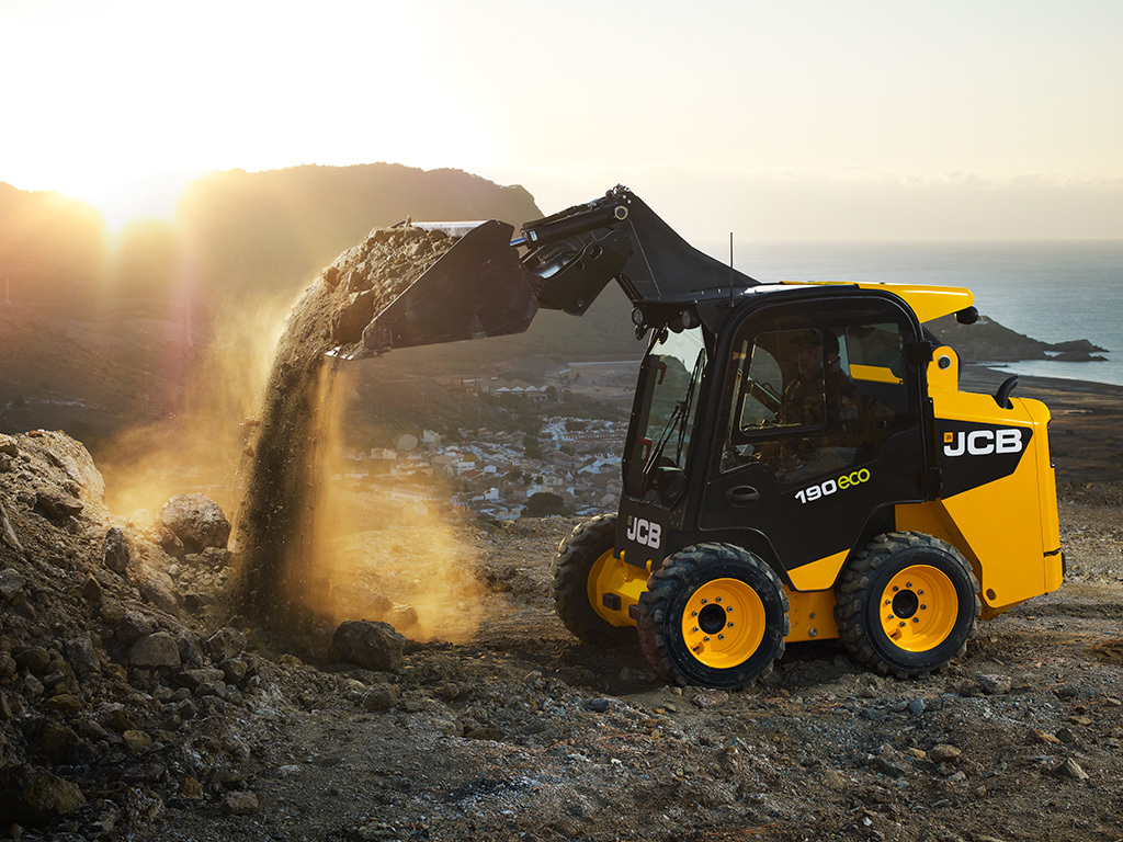 JCB 155滑移裝載機上市在即，歡迎咨詢